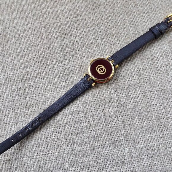 Gucci Ladies Wristwatch Gold Tone Case Brown Leather Strap Swiss Made Watch Auth - Picture 14 of 16